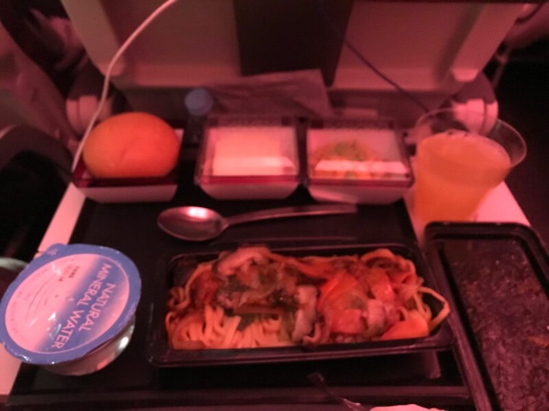 カタール航空　機内食