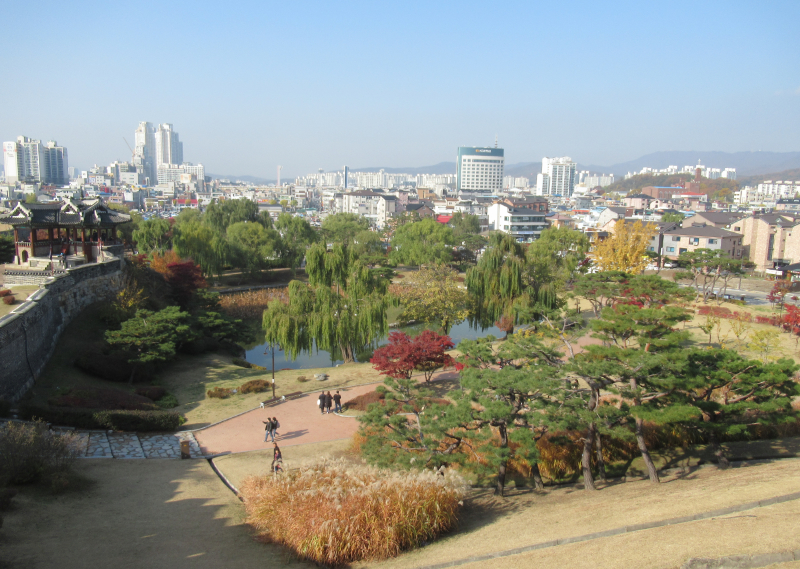 訪花髄柳亭