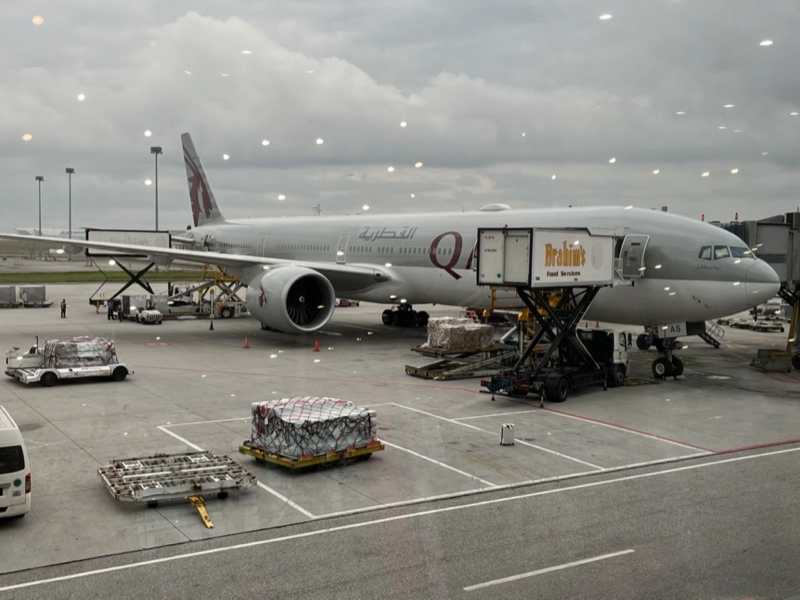 クアラルンプール – ドーハ カタール航空 ビジネスクラス搭乗記 | 旅を
