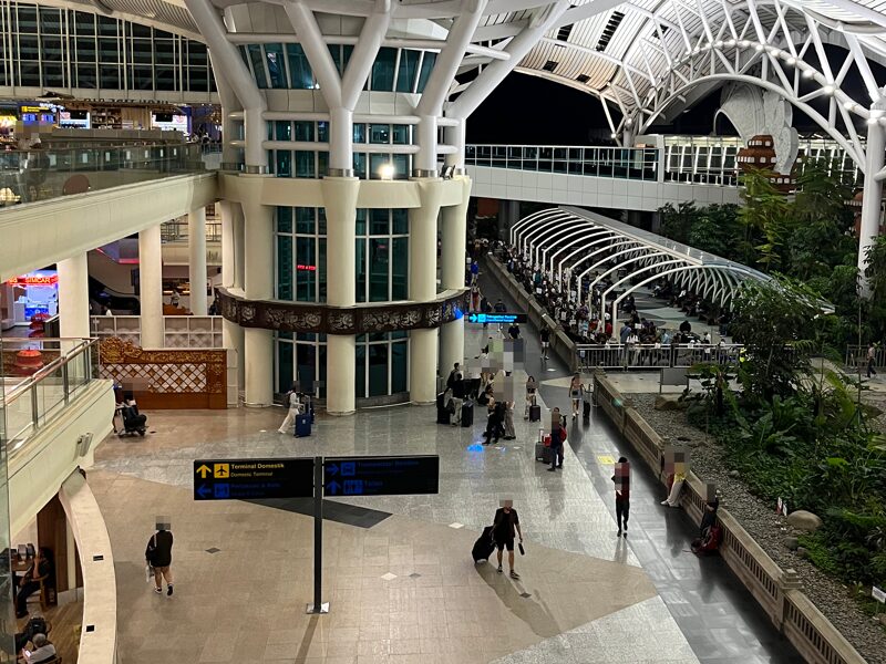 デンパサール国際空港