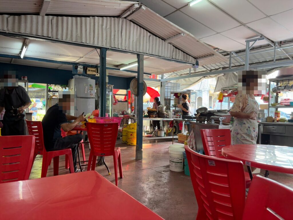 99 Nyonya LAKSA店内