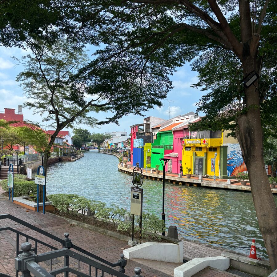 マラッカリバー沿いの景色
