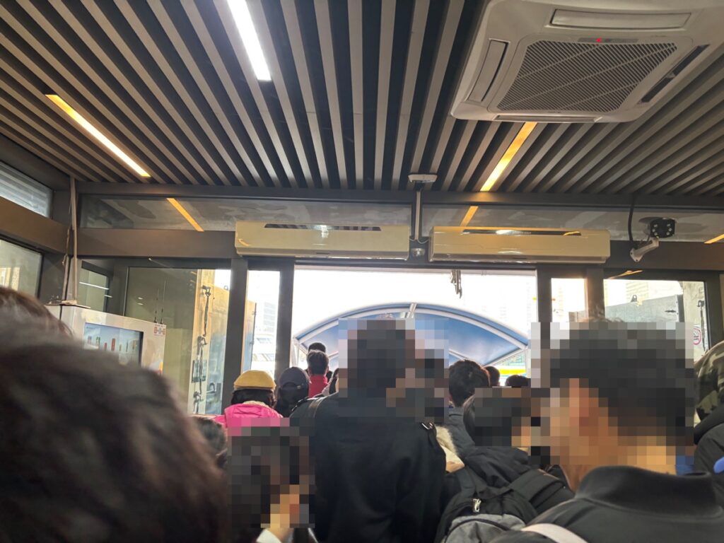 フェリー乗り場