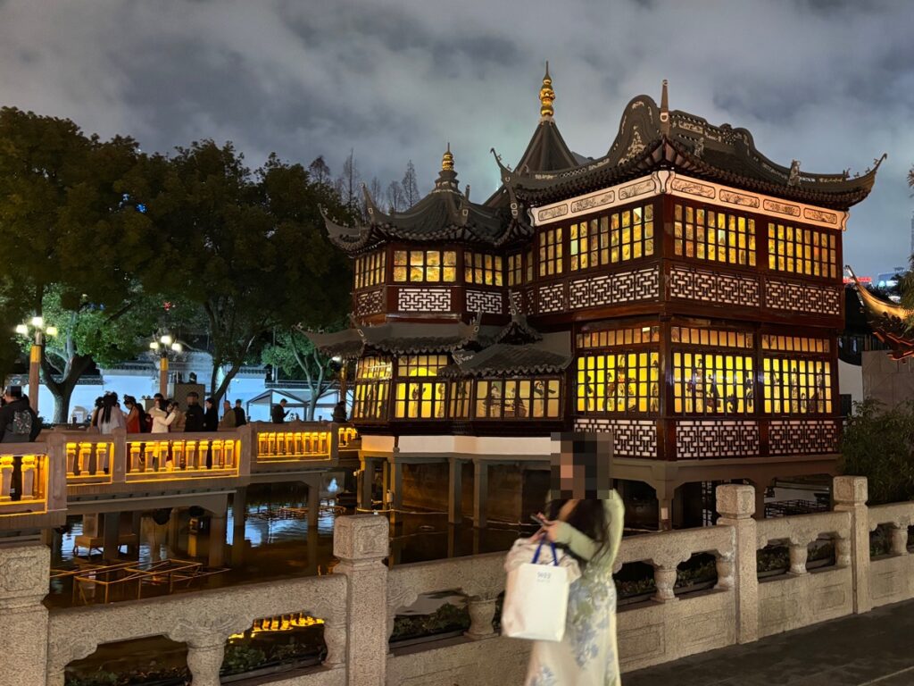 湖心亭