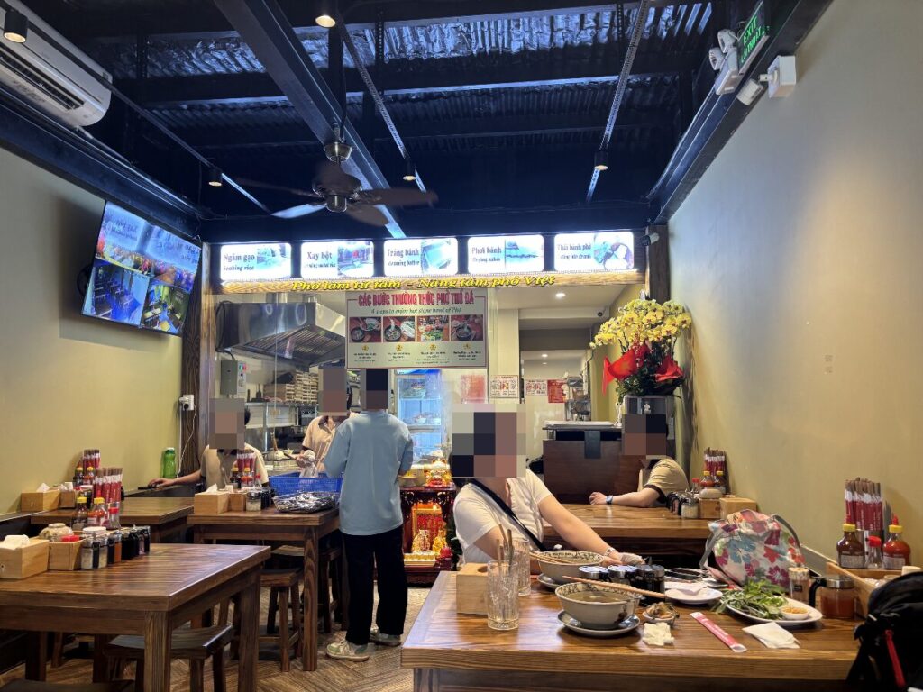 PHỞ VIỆT NAM店内