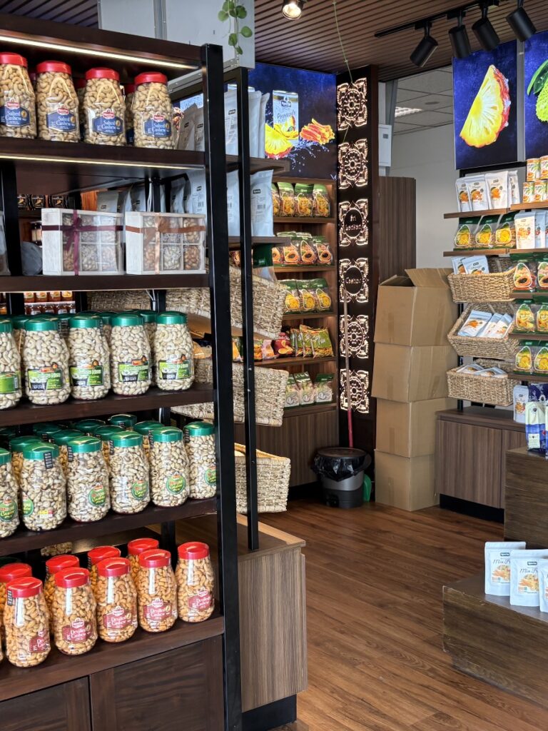 カシューナッツ店