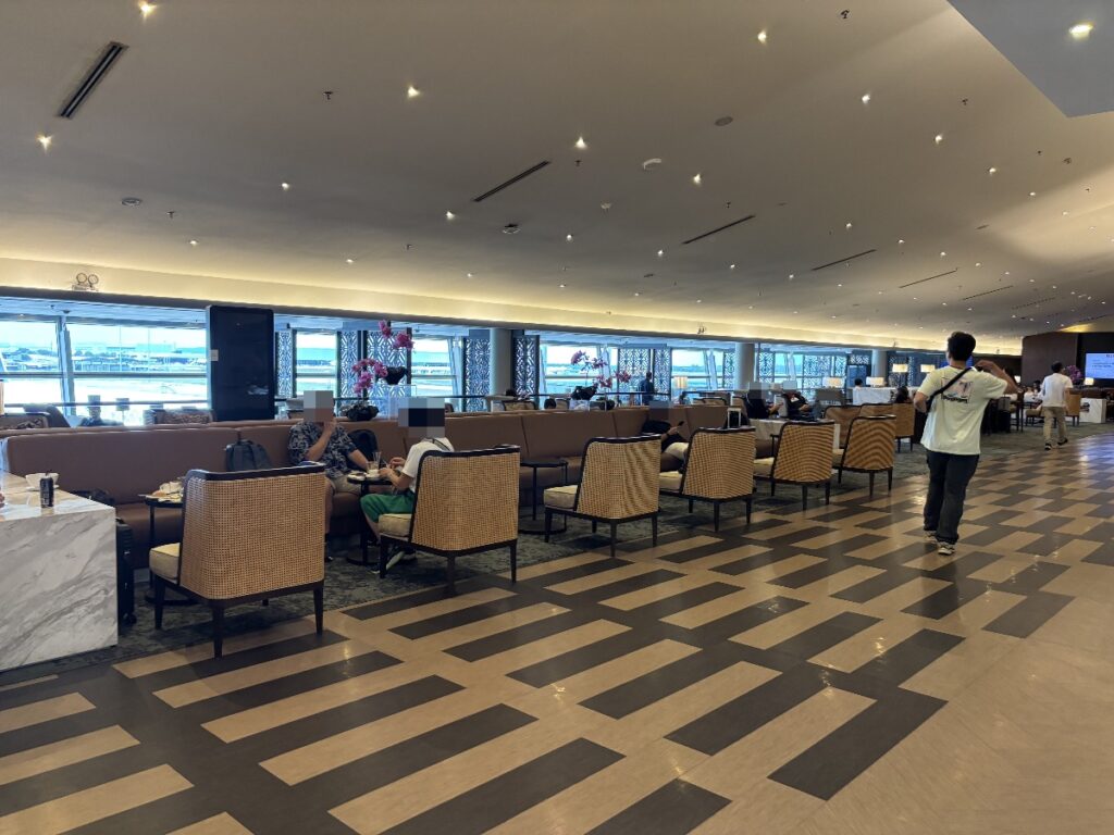 ラウンジ内の様子