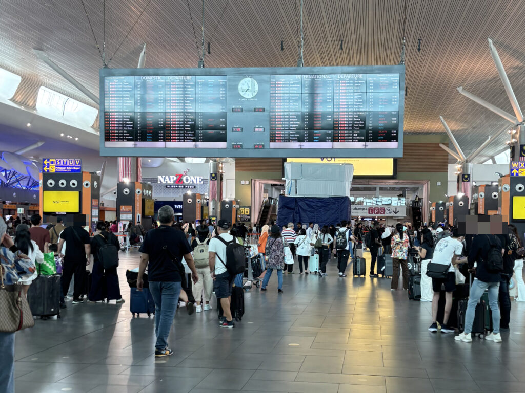 KLIA2出発ロビー