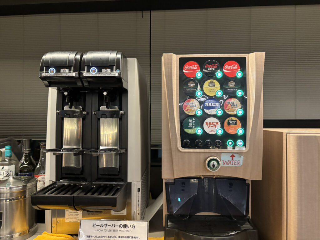 ビールサーバーとドリンクサーバー
