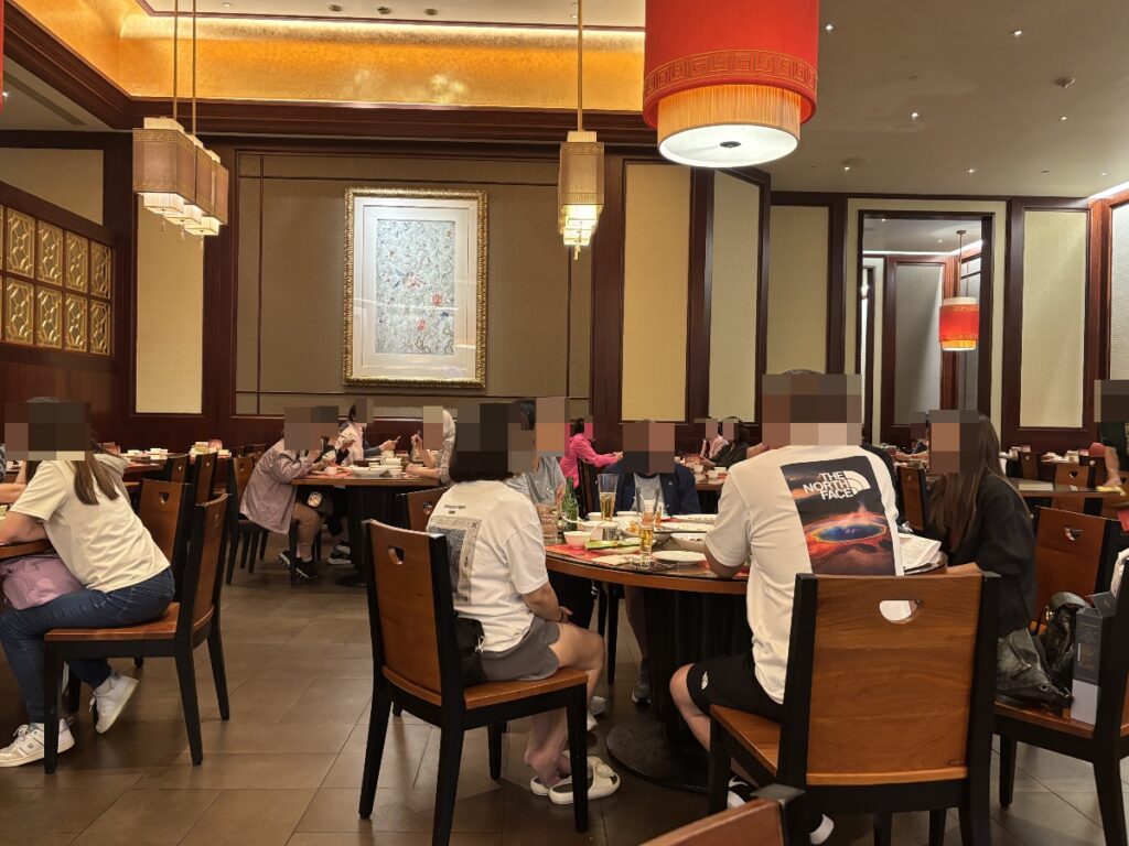 店内の様子