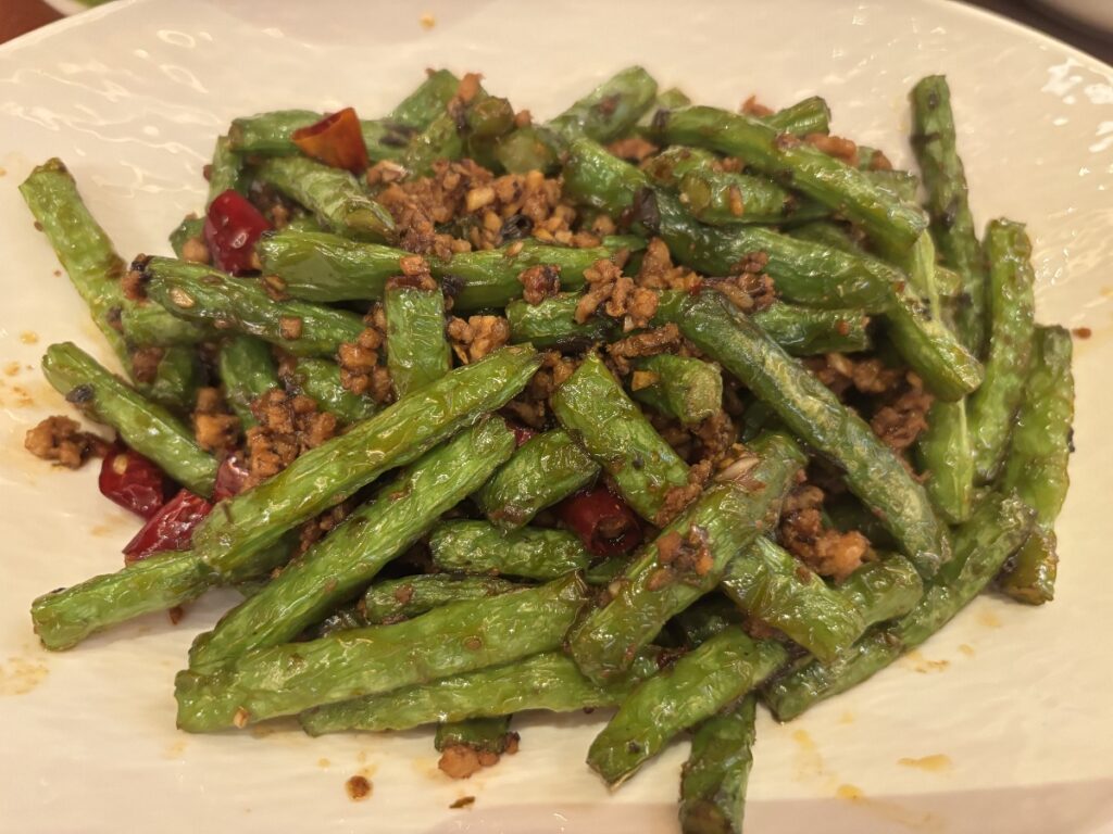 緑豆と豚肉のピリ辛炒め