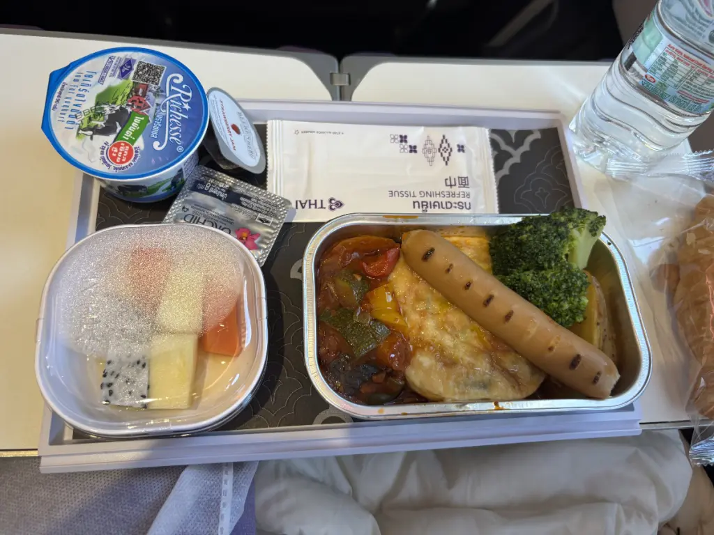 機内食　オムレツ