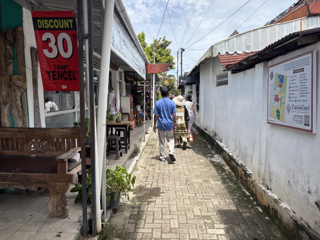 路地
