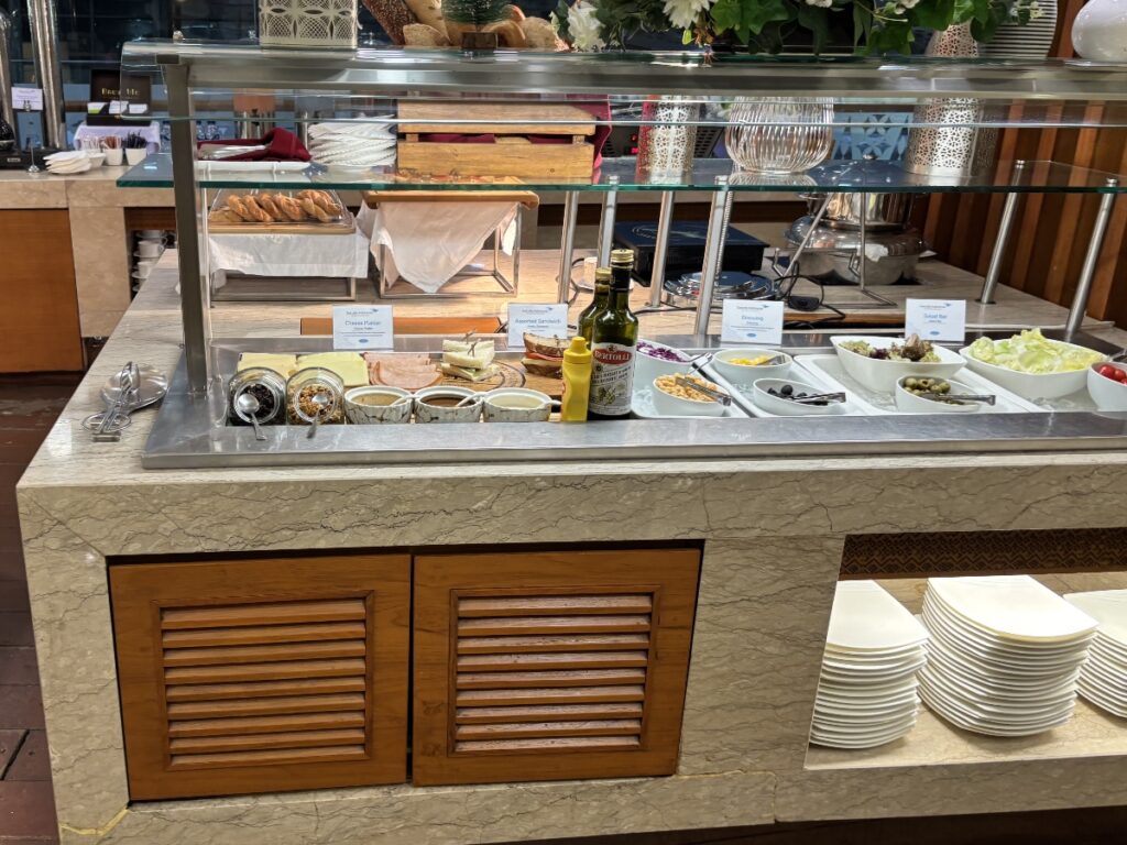 サラダなど