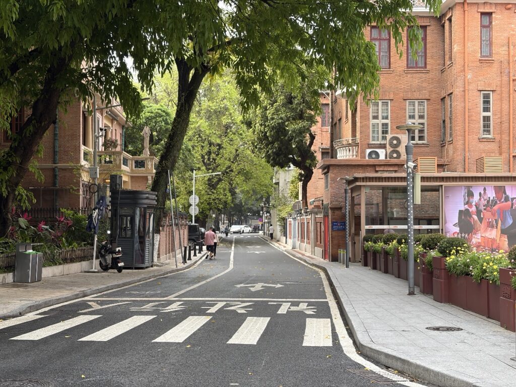 恤孤院路